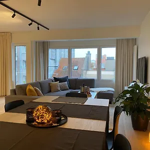 Chiara Luxueus Rustig , Ostende Belgien